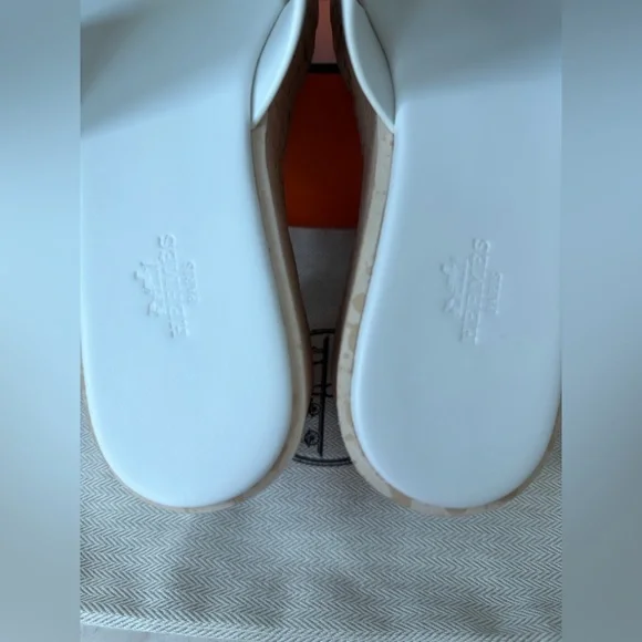 HERMES EZE 30 white leather  sandals. Size 39. US 9,5 - Picture 5 of 14